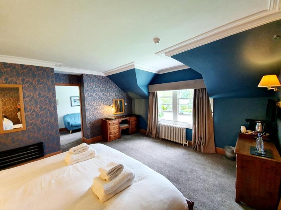 Achray House Restaurant With Rooms Saint Fillans Eksteriør bilde
